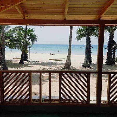 Alfresco Beach Hotel Uppuveli Exterior photo