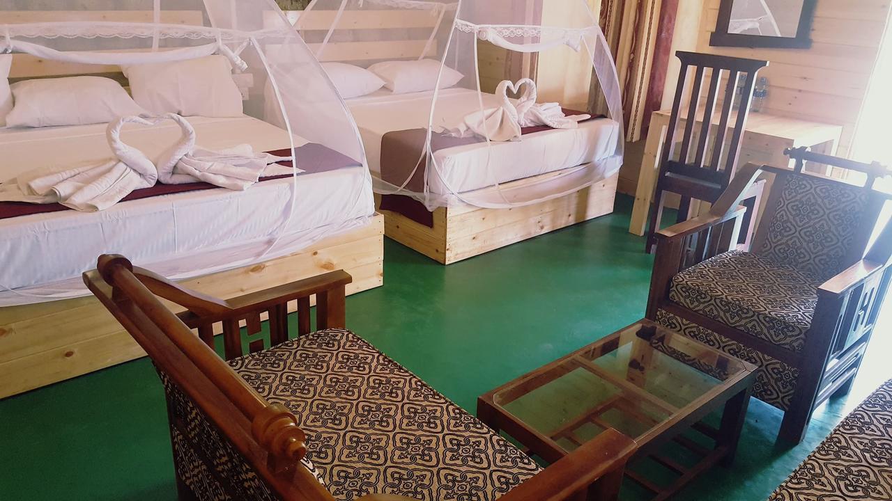 Alfresco Beach Hotel Uppuveli Exterior photo